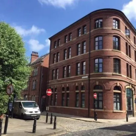 The Grand Manhattan In Leeds *