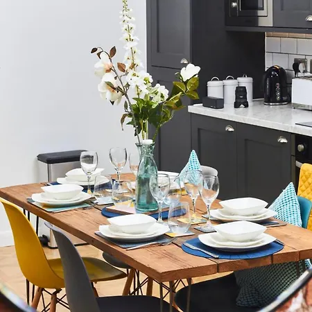 2bed Nyc Style In * Leeds (West Yorkshire)